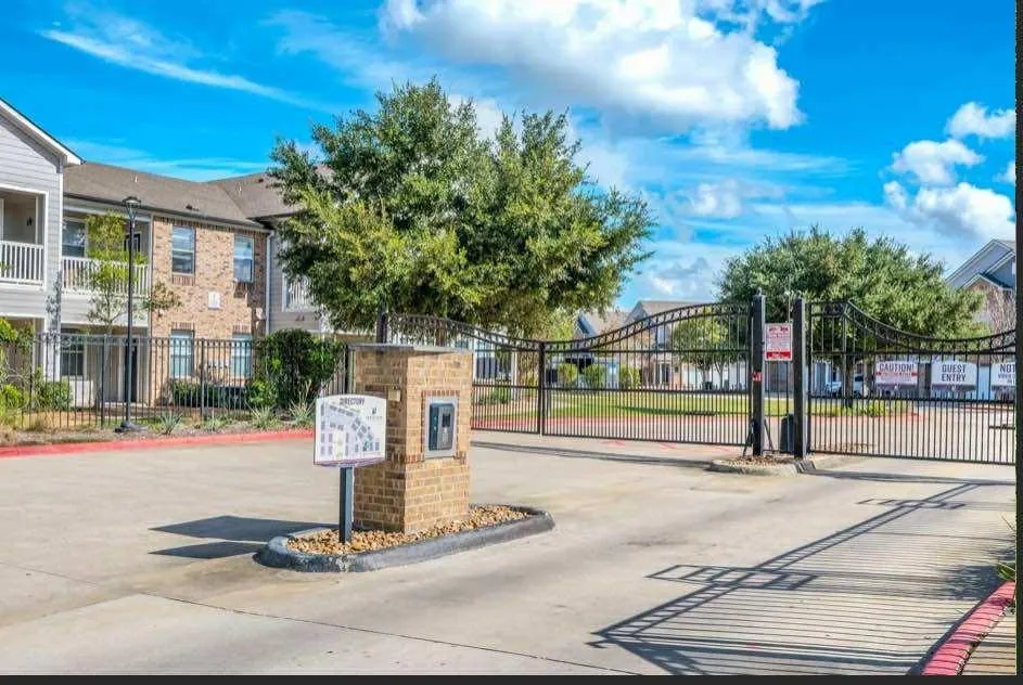 529 Barker Clodine Road #Juniper Houston, TX 77094