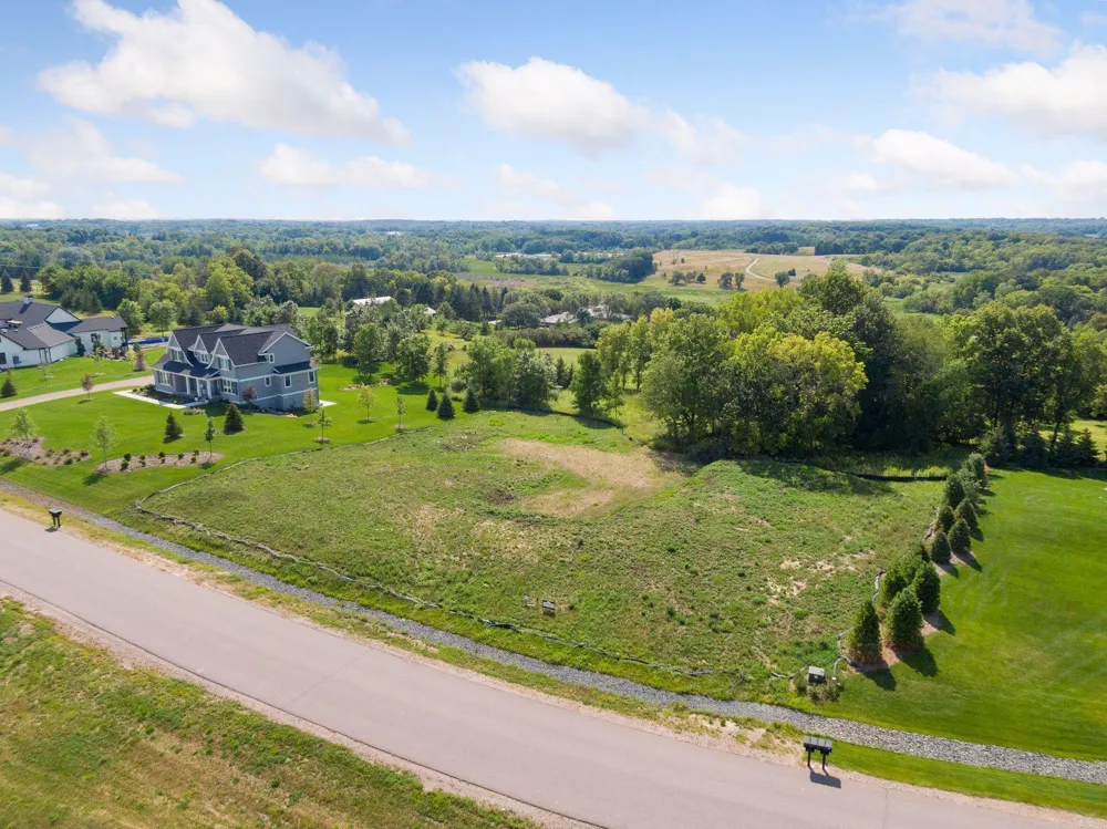 2898 Deer Hill Road Medina, MN 55356