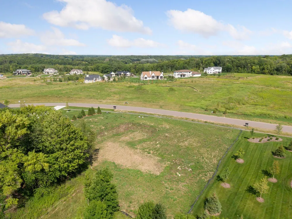 2898 Deer Hill Road Medina, MN 55356