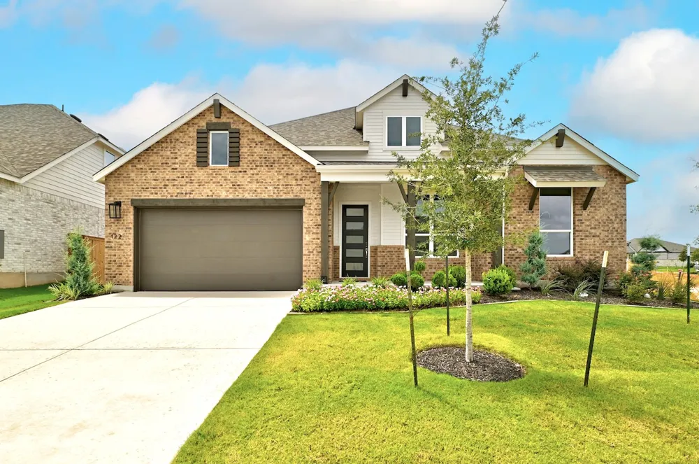 122 Stock Pond Trail Kyle, TX 78640