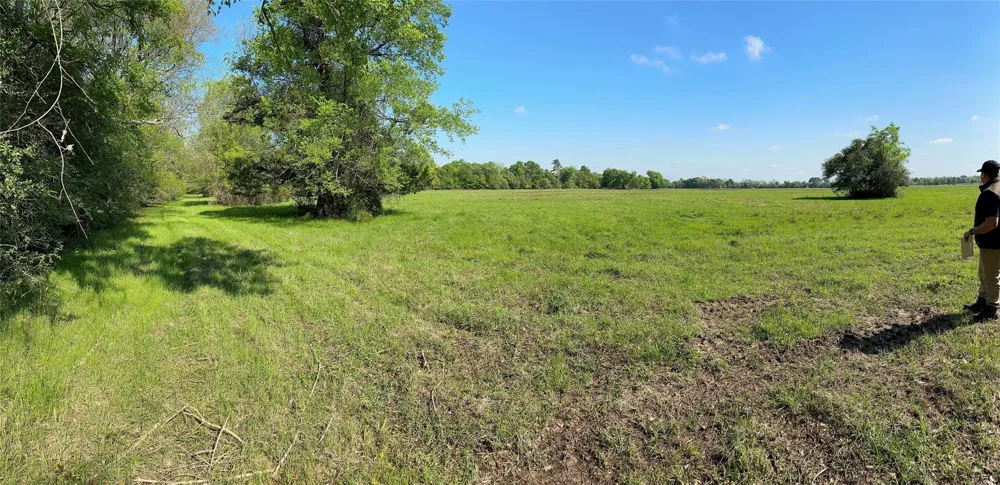 23 Southfield Trail Lovelady, TX 75851