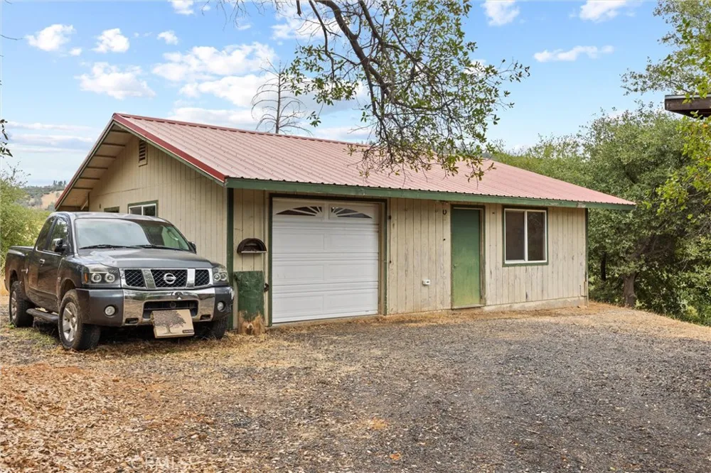 10294 Red Eye Road Oroville, CA 95965