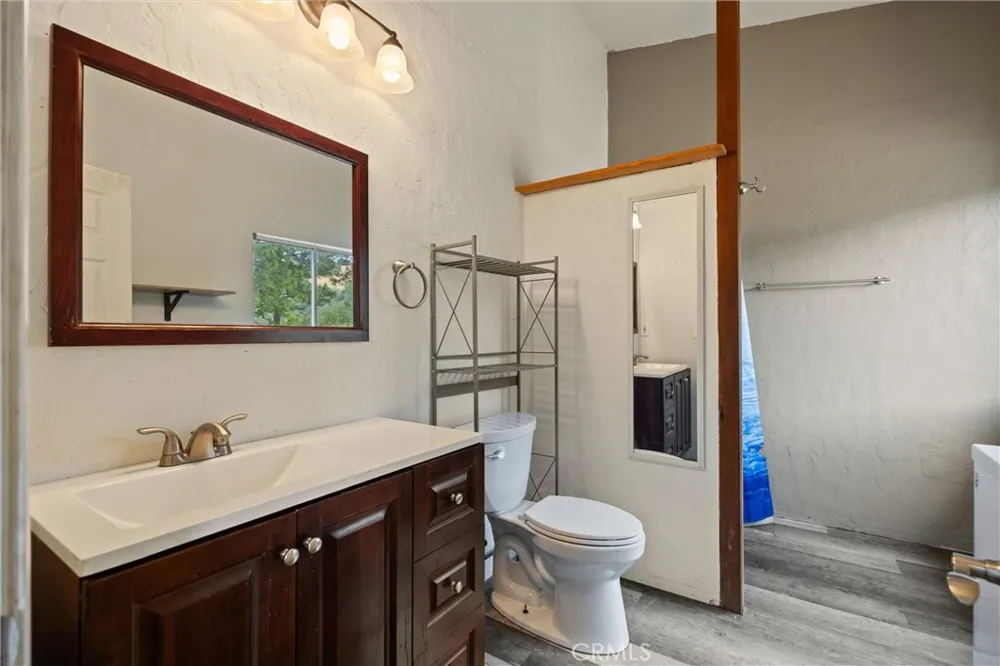 10294 Red Eye Road Oroville, CA 95965