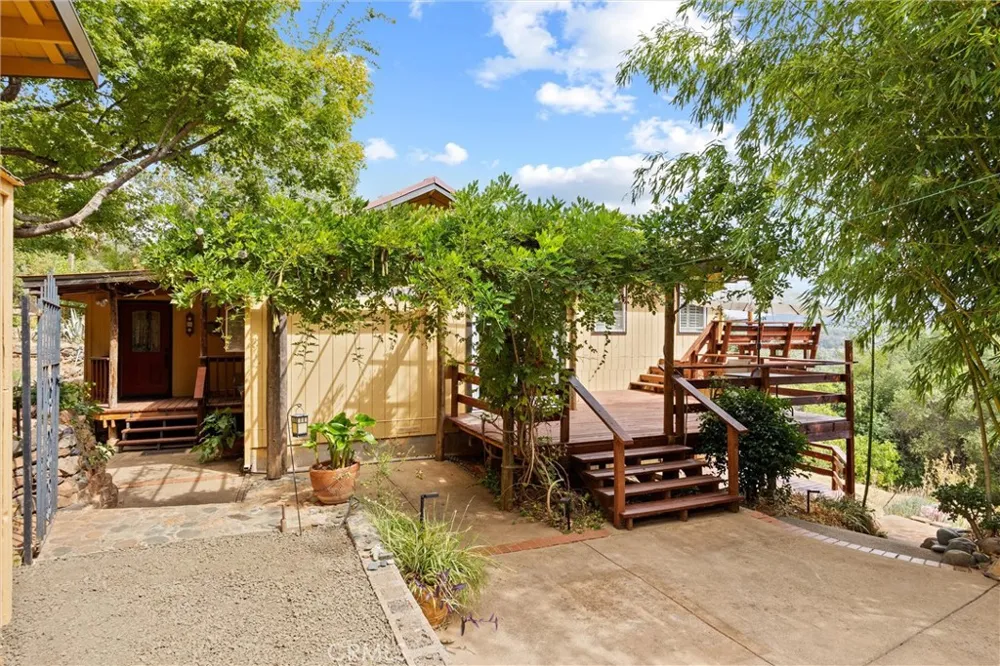 10294 Red Eye Road Oroville, CA 95965