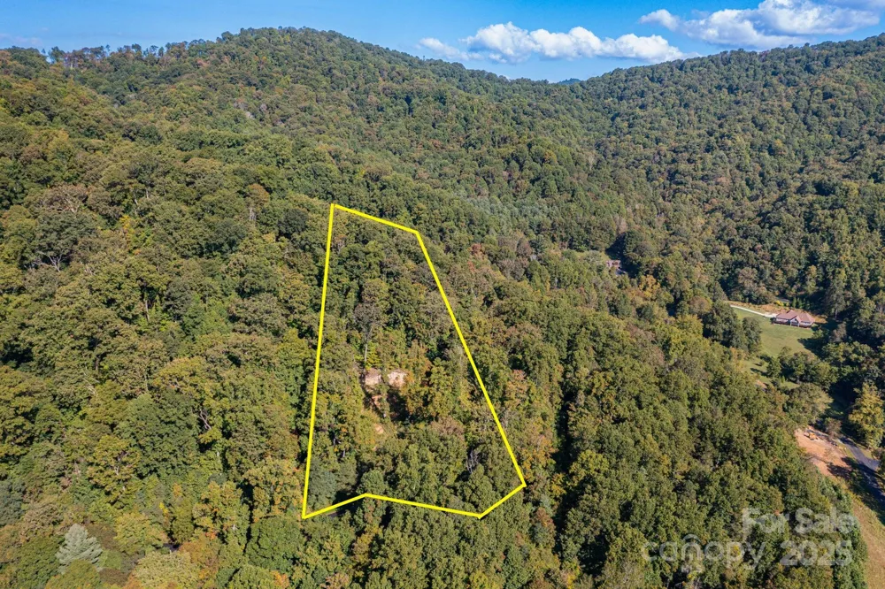 300 Running Deer Lane #70 Mars Hill, NC 28754