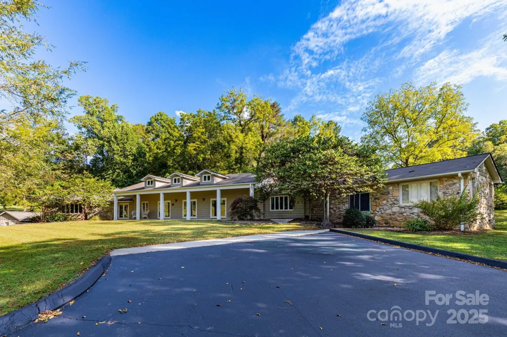 300 Running Deer Lane #70 Mars Hill, NC 28754