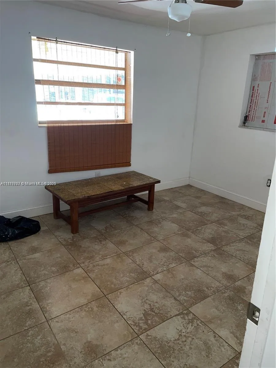 2755 NE 207th St Aventura, FL 33180