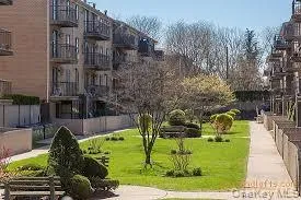 1091 E 72nd Street #20
