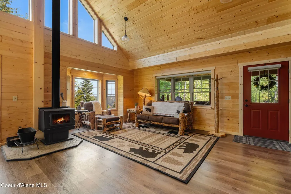 452 Ruby Creek Road Naples, ID 83847