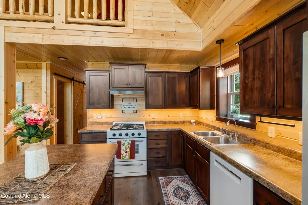 452 Ruby Creek Road Naples, ID 83847