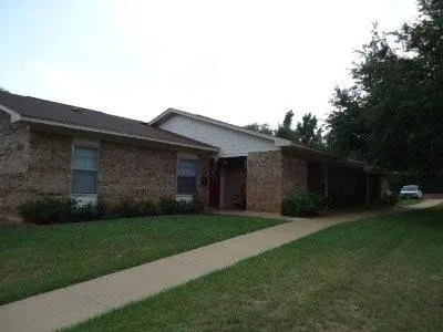 1600 E Murchison St Palestine, TX 75801