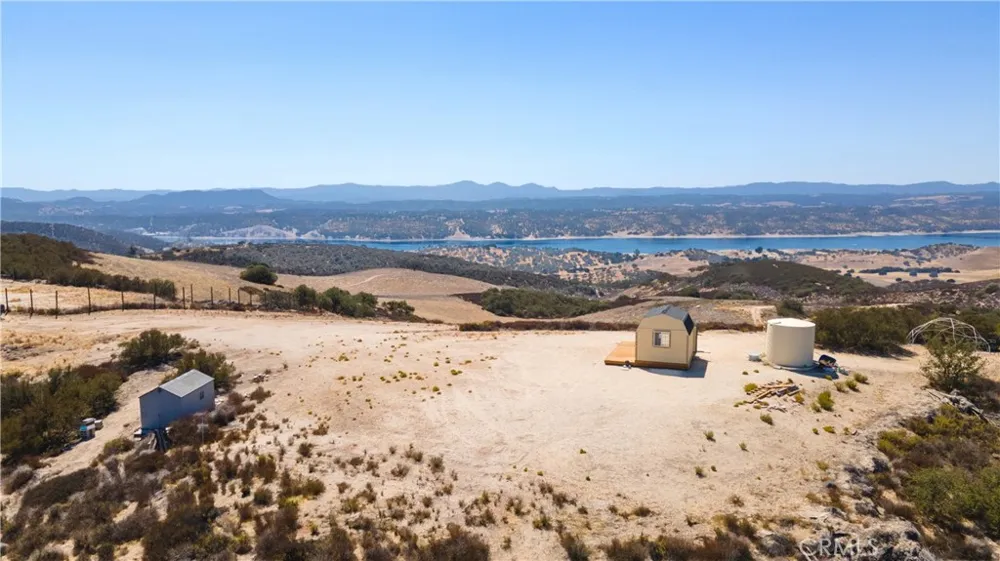 71778 Jolon Road Bradley, CA 93426