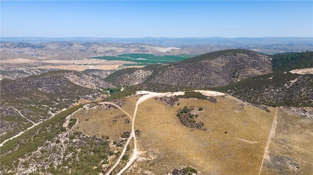 71778 Jolon Road Bradley, CA 93426