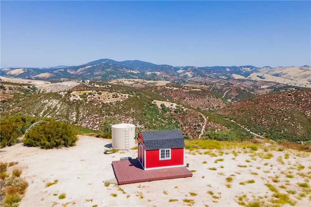 71778 Jolon Road Bradley, CA 93426
