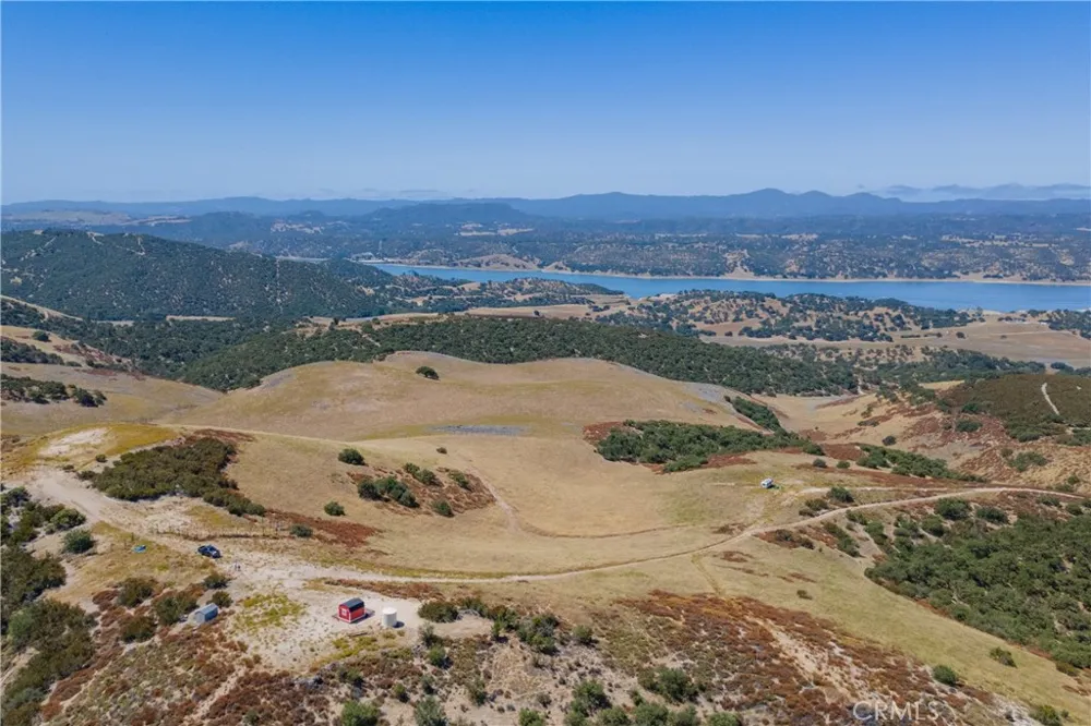 71778 Jolon Road Bradley, CA 93426