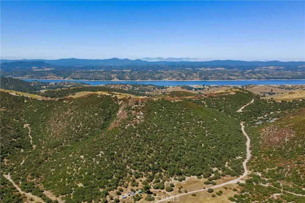 71778 Jolon Road Bradley, CA 93426