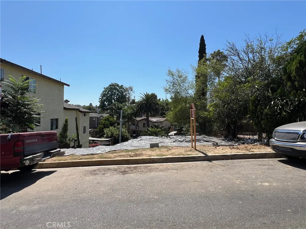 4816 Seldner El Sereno, CA 90032