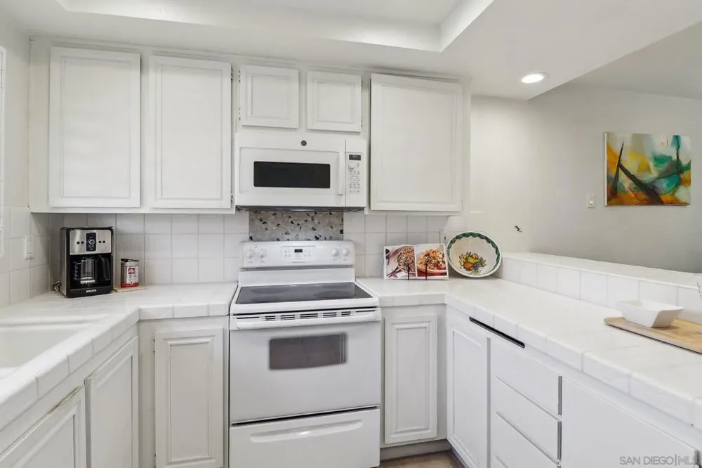 1933 Alga Road #C Carlsbad, CA 92009