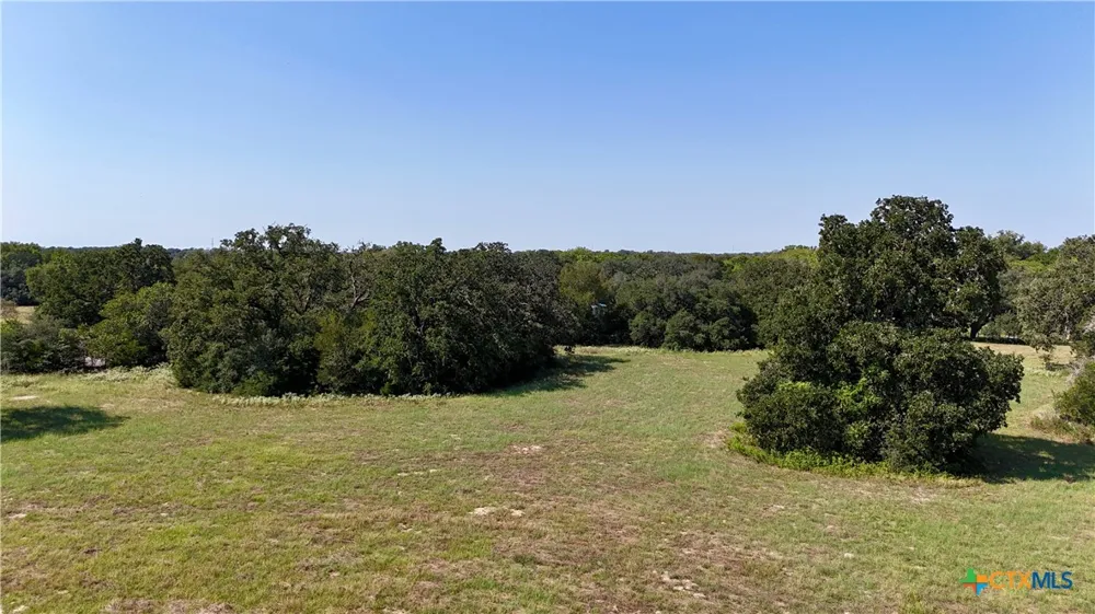 1 Harvell Lane Schulenburg, TX 78956