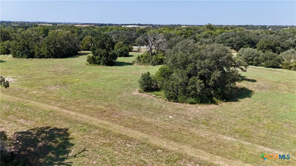 2 Harvell Lane Schulenburg, TX 78956