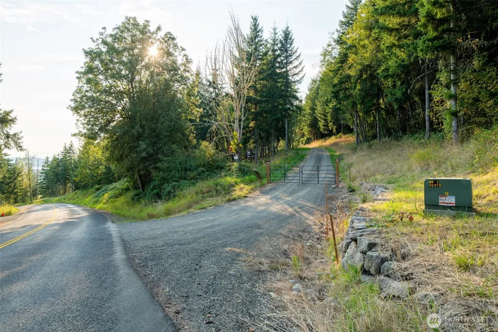 189 Kjesbu Road Silver Creek, WA 98585