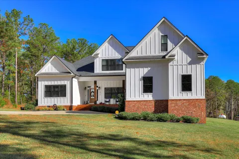 1076 Providence Ferry Road