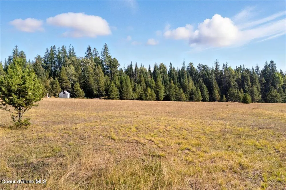 xx Poloma Ln Priest River, ID 83856