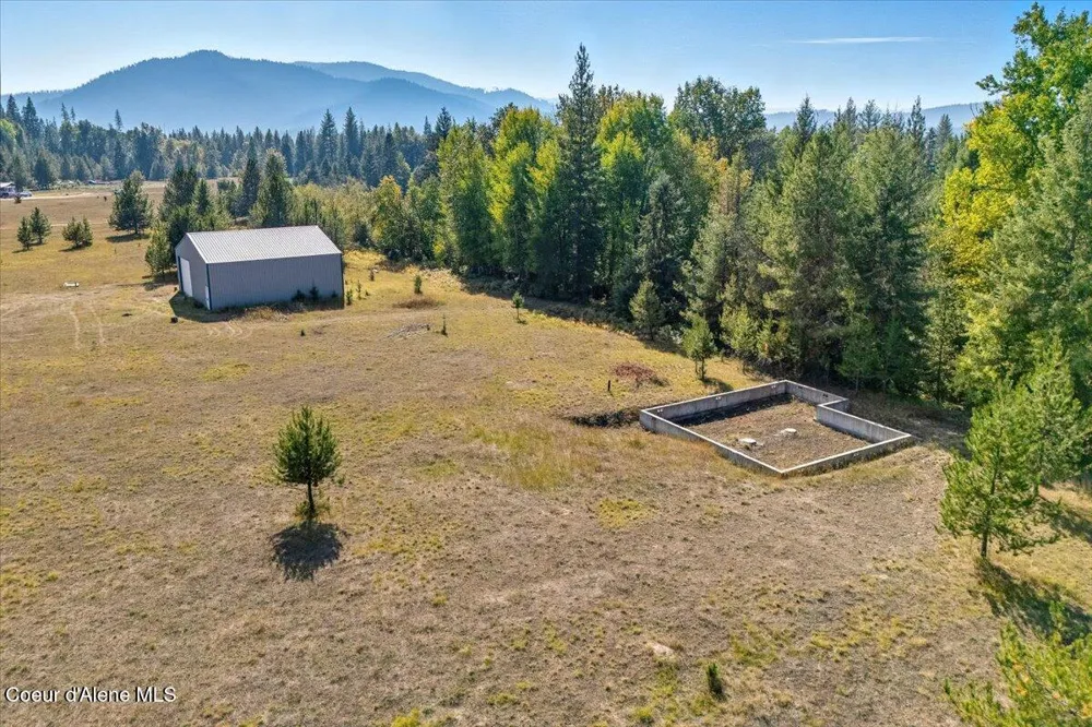 xx Poloma Ln Priest River, ID 83856