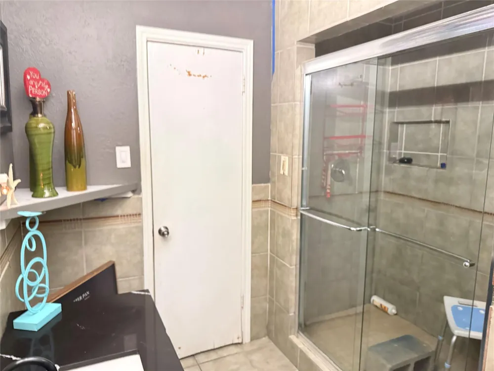 8407 Sonneville Drive Houston, TX 77080