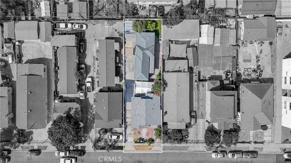 421 E 65th Los Angeles, CA 90003