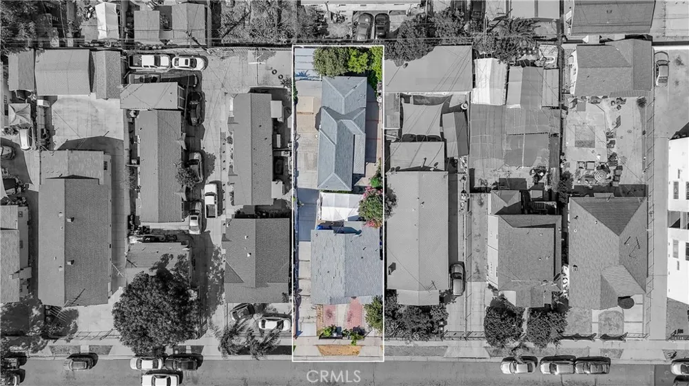 421 E 65th Los Angeles, CA 90003