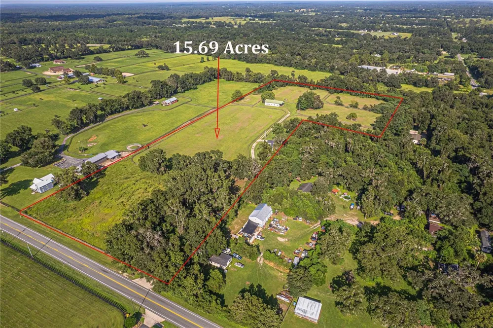 12615 NW GAINESVILLE ROAD Reddick, FL 32686