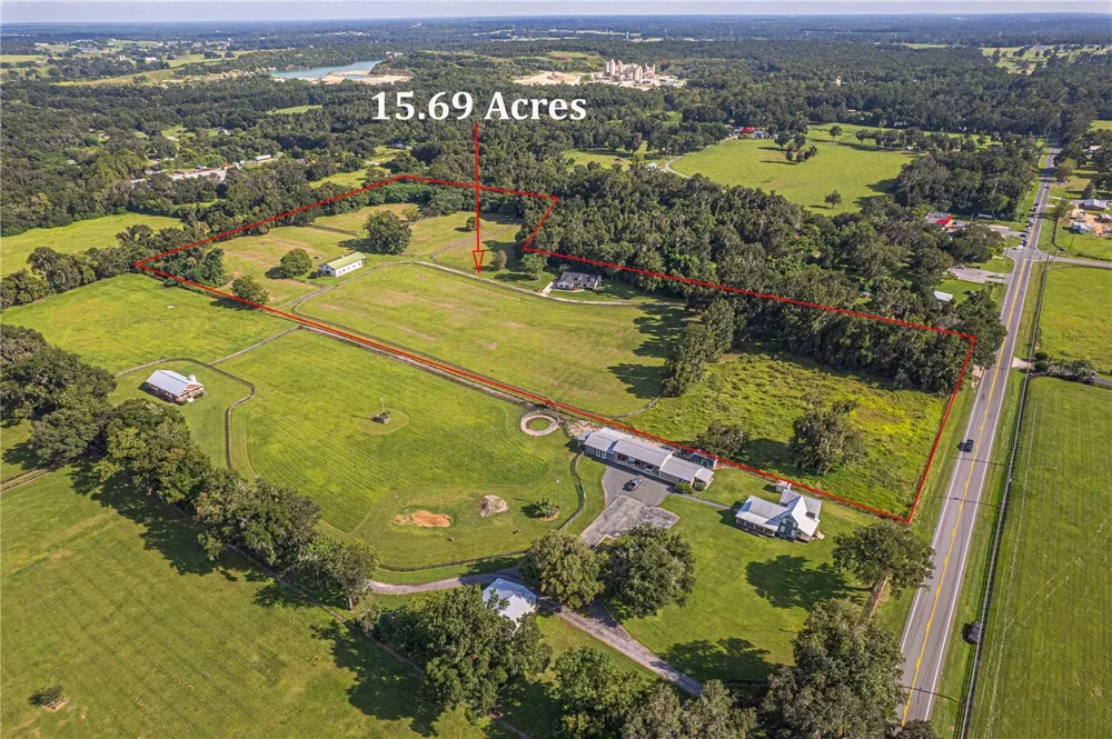 12615 NW GAINESVILLE ROAD Reddick, FL 32686