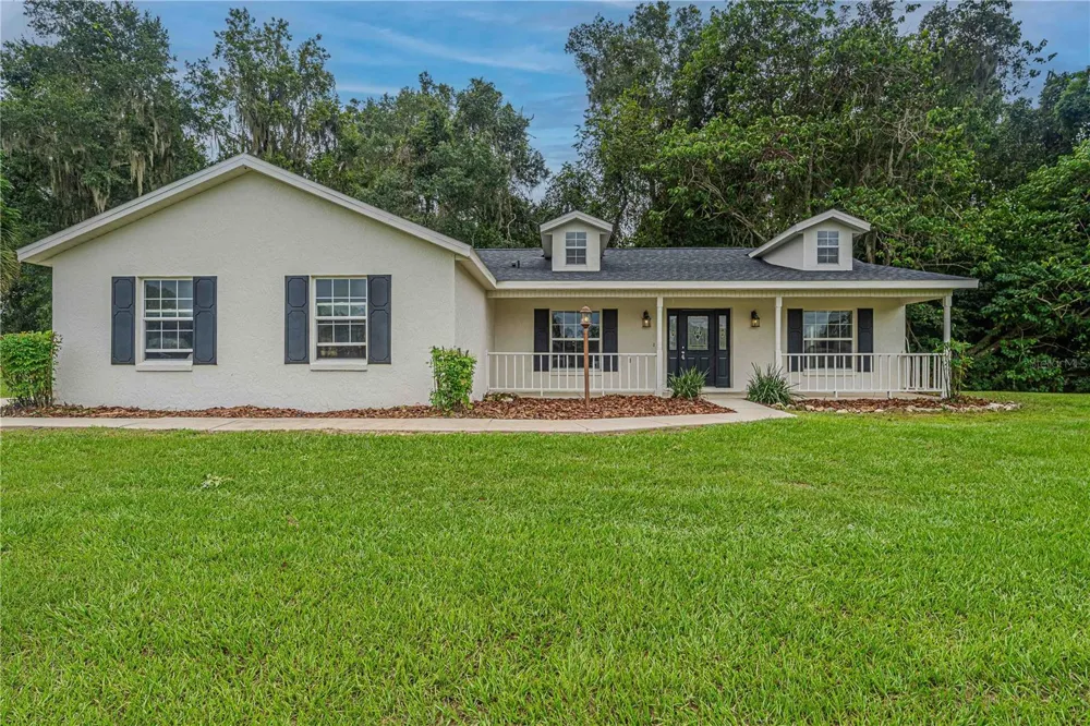 12615 NW GAINESVILLE ROAD Reddick, FL 32686