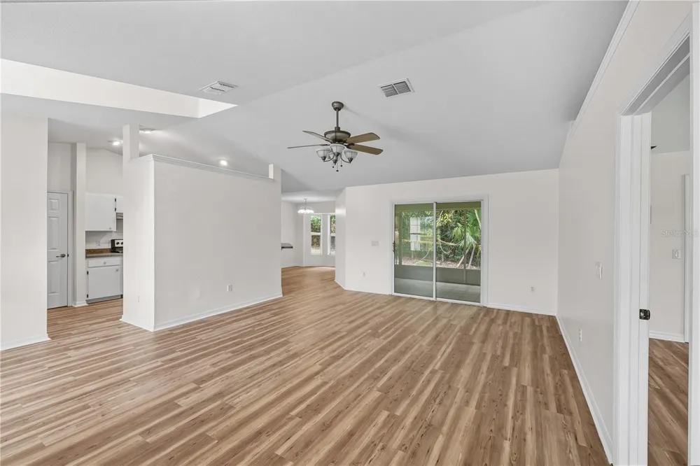 12615 NW GAINESVILLE ROAD Reddick, FL 32686
