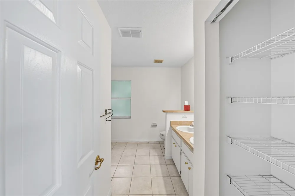 12615 NW GAINESVILLE ROAD Reddick, FL 32686