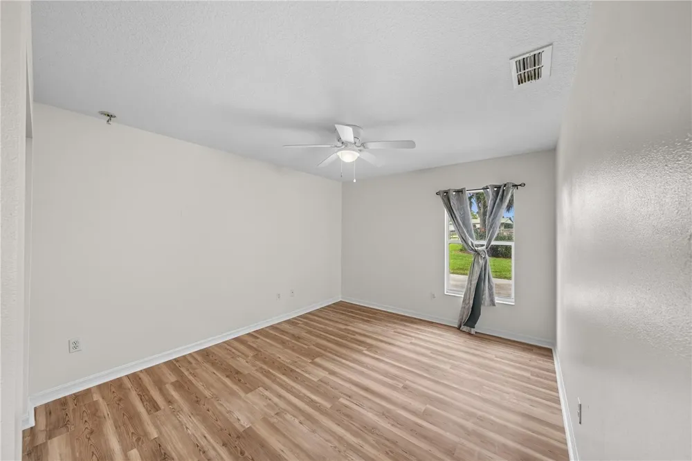 12615 NW GAINESVILLE ROAD Reddick, FL 32686