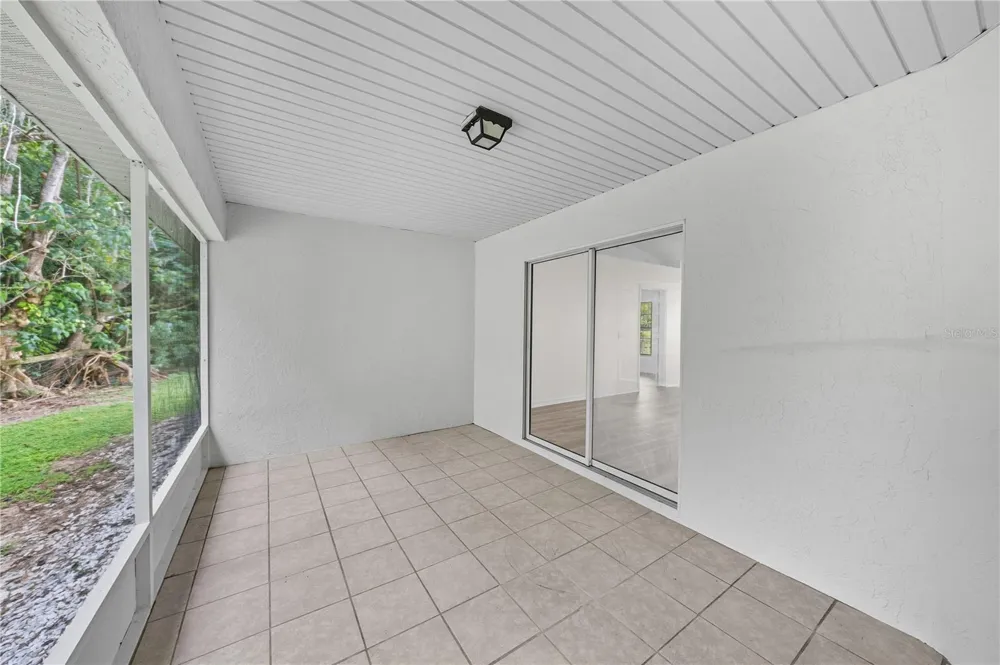 12615 NW GAINESVILLE ROAD Reddick, FL 32686