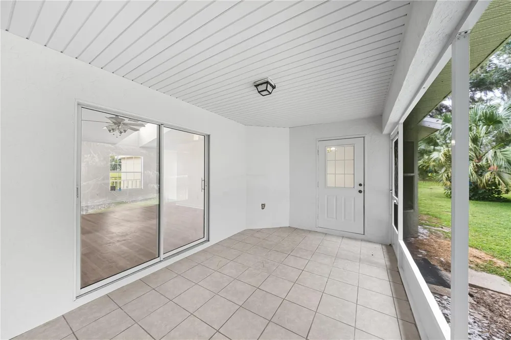 12615 NW GAINESVILLE ROAD Reddick, FL 32686