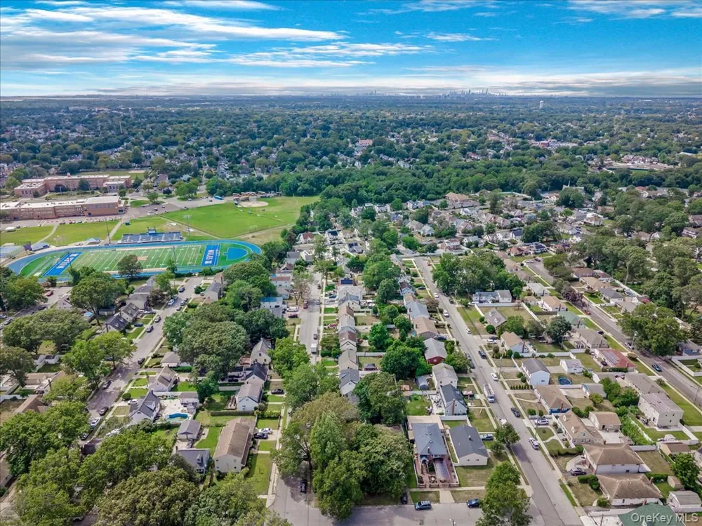 362 Langdon Boulevard Rockville Centre, NY 11570