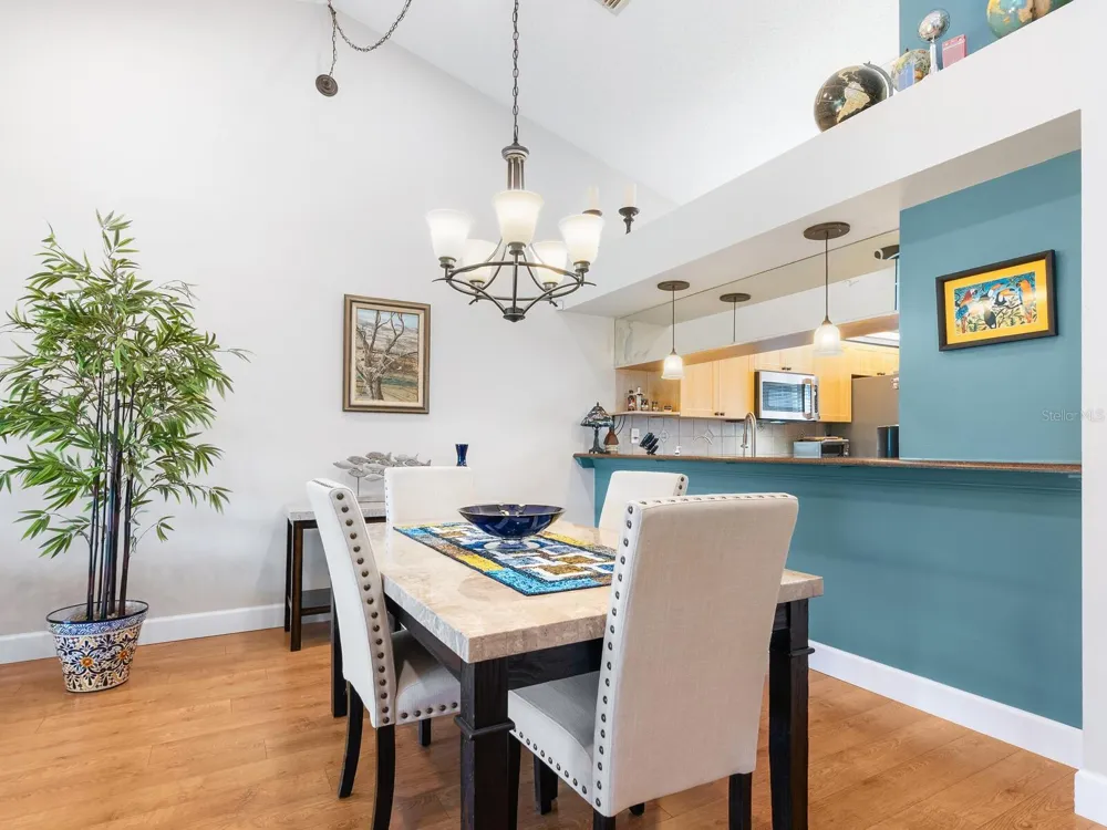 6103 CLUBSIDE DRIVE #6103 Sarasota, FL 34243