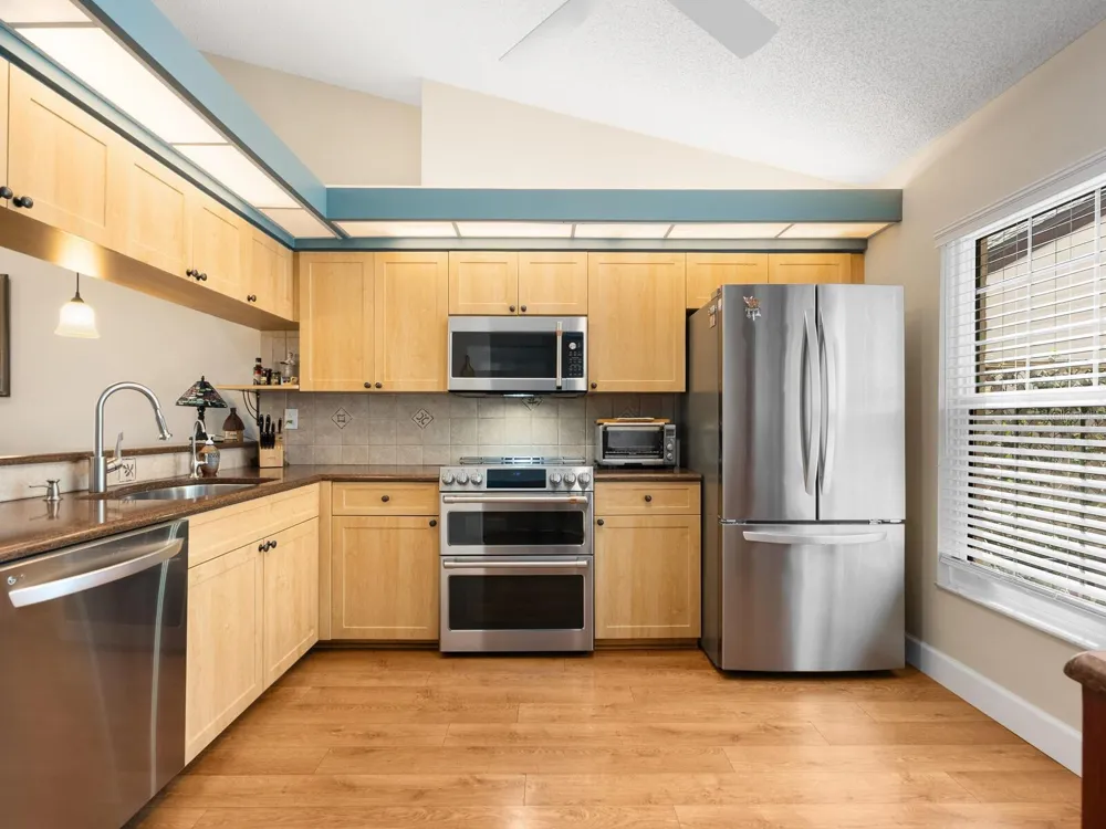 6103 CLUBSIDE DRIVE #6103 Sarasota, FL 34243