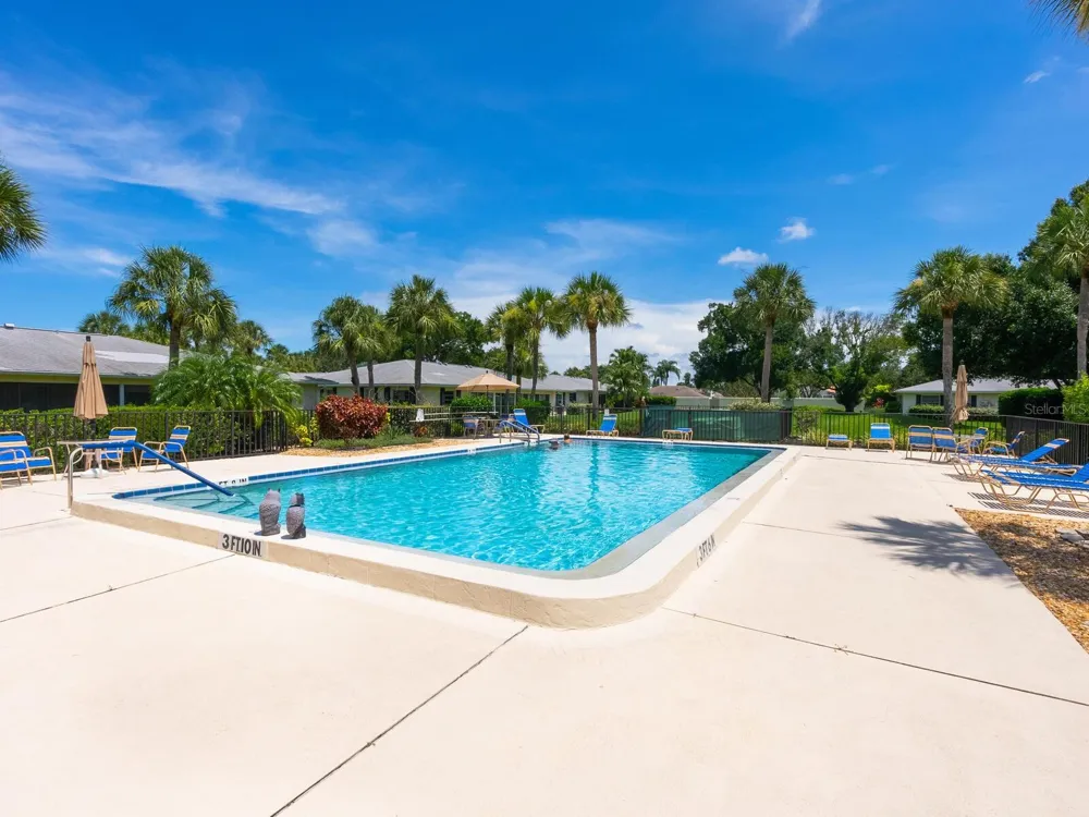 6103 CLUBSIDE DRIVE #6103 Sarasota, FL 34243