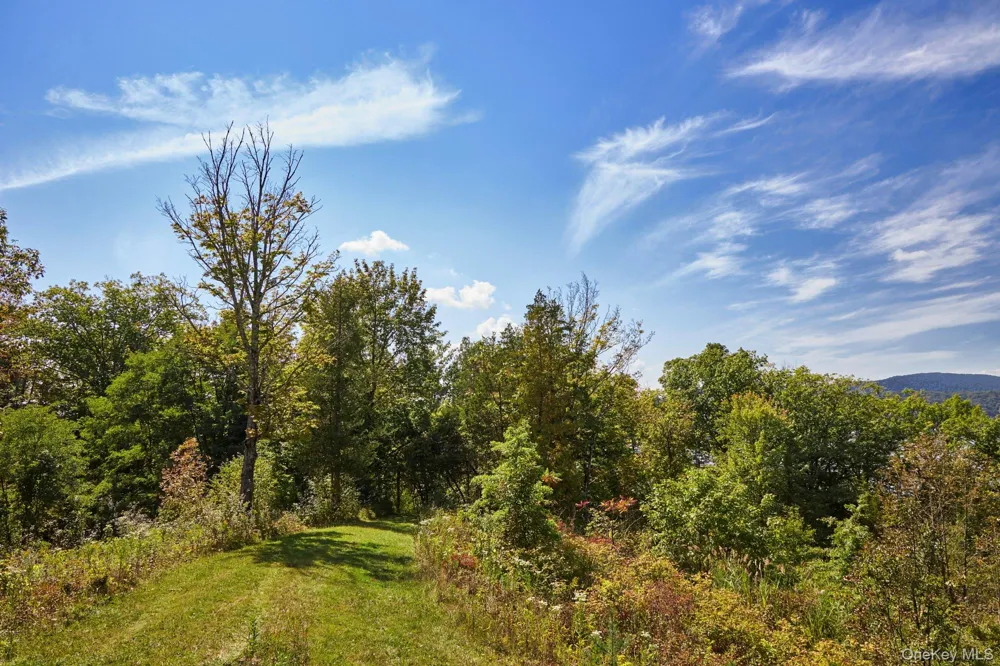 Mill Road Rhinebeck, NY 12572