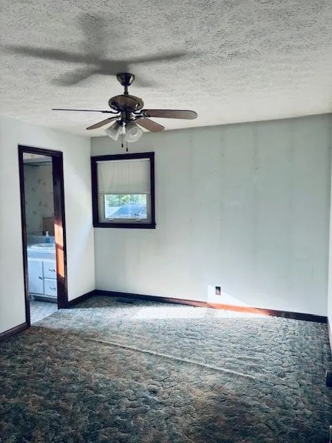 2258 S Williams Rd Greenbrier, TN 37073