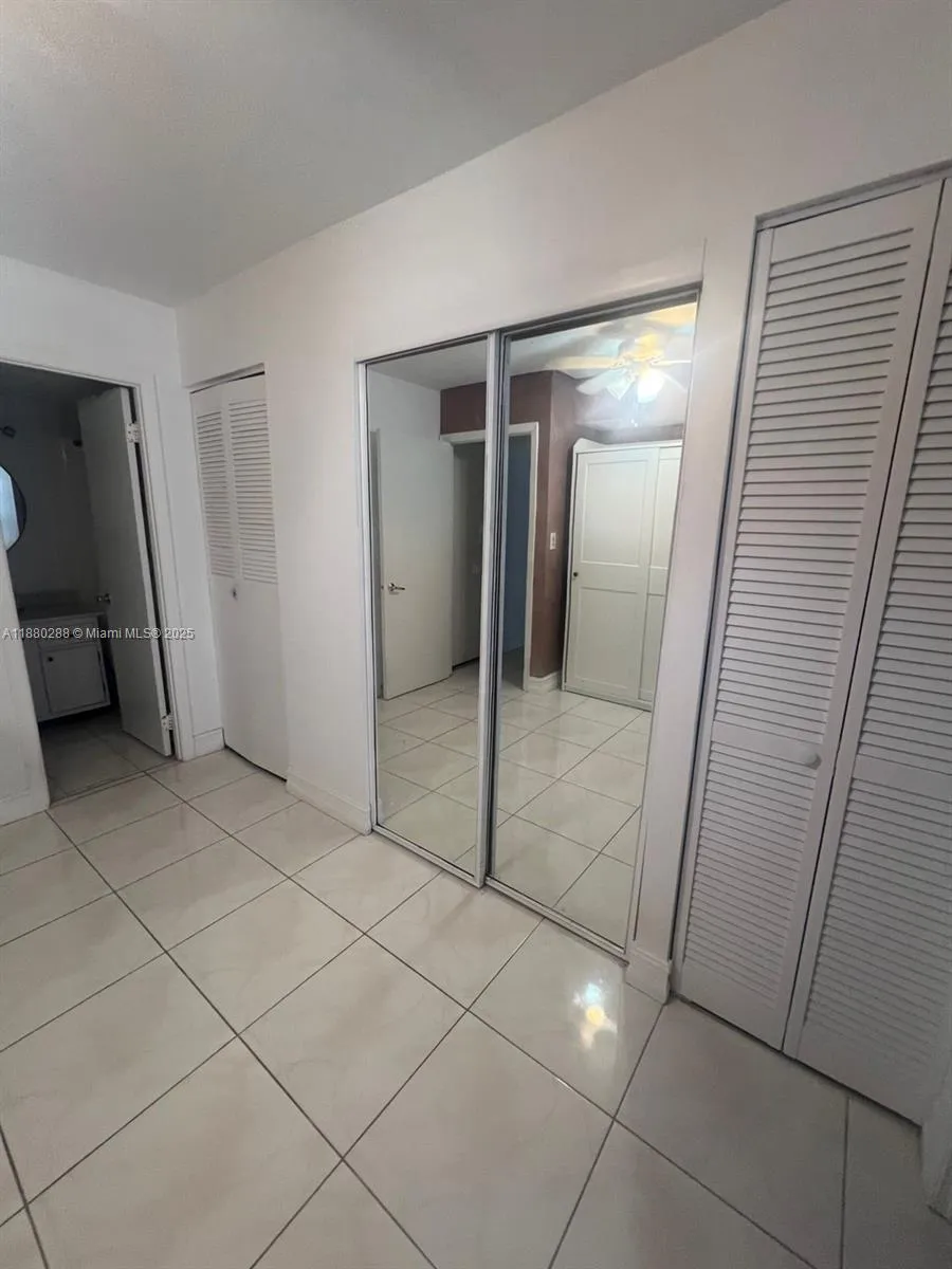 2750 NE 183rd St #1612 Aventura, FL 33160