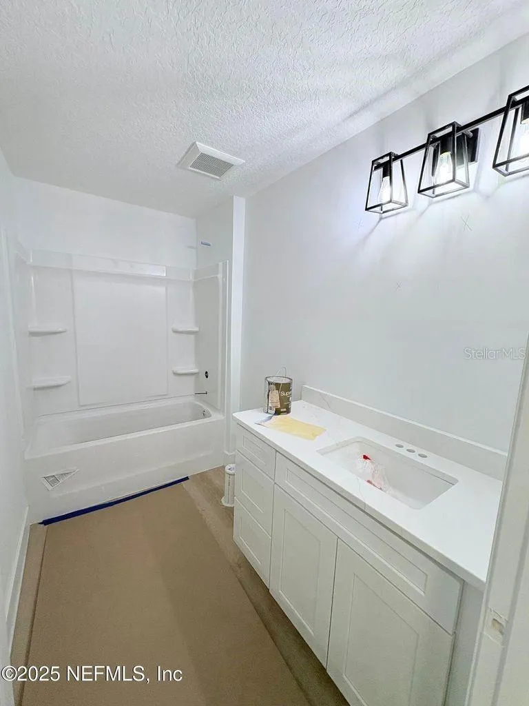 1264 CORAL FARMS ROAD Florahome, FL 32140