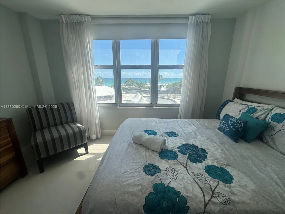 5161 Collins Ave #514 Miami Beach, FL 33140