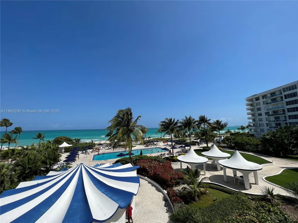 5161 Collins Ave #514 Miami Beach, FL 33140