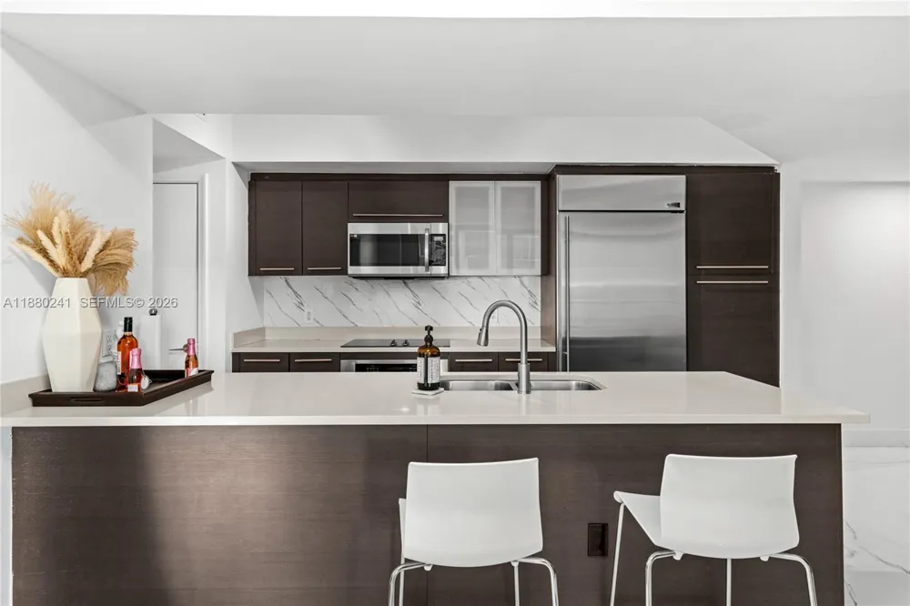 55 SE 6th St #1203 Miami, FL 33131